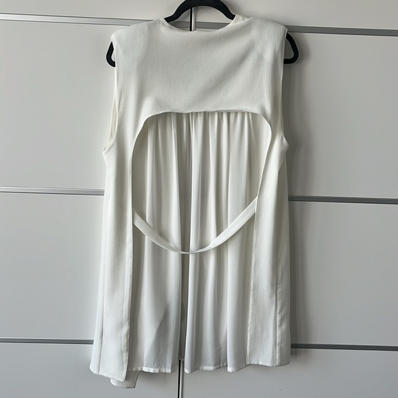 Statement Topper! - Picture 3 of 7